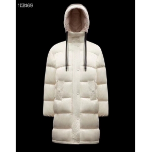2021Moncler 面包服女款中长款