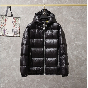 2126 MONCLER 蒙口
