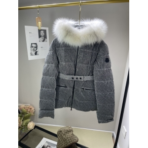 MONCL毛领带帽羽绒服CARDAMIN