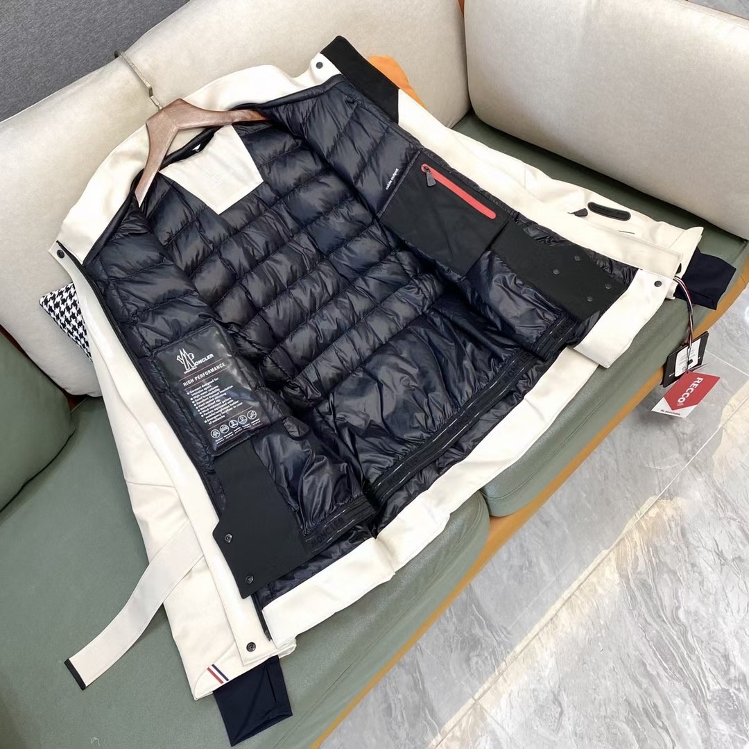 最新滑雪服(图5)