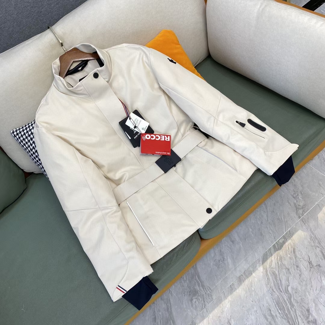 最新滑雪服(图3)