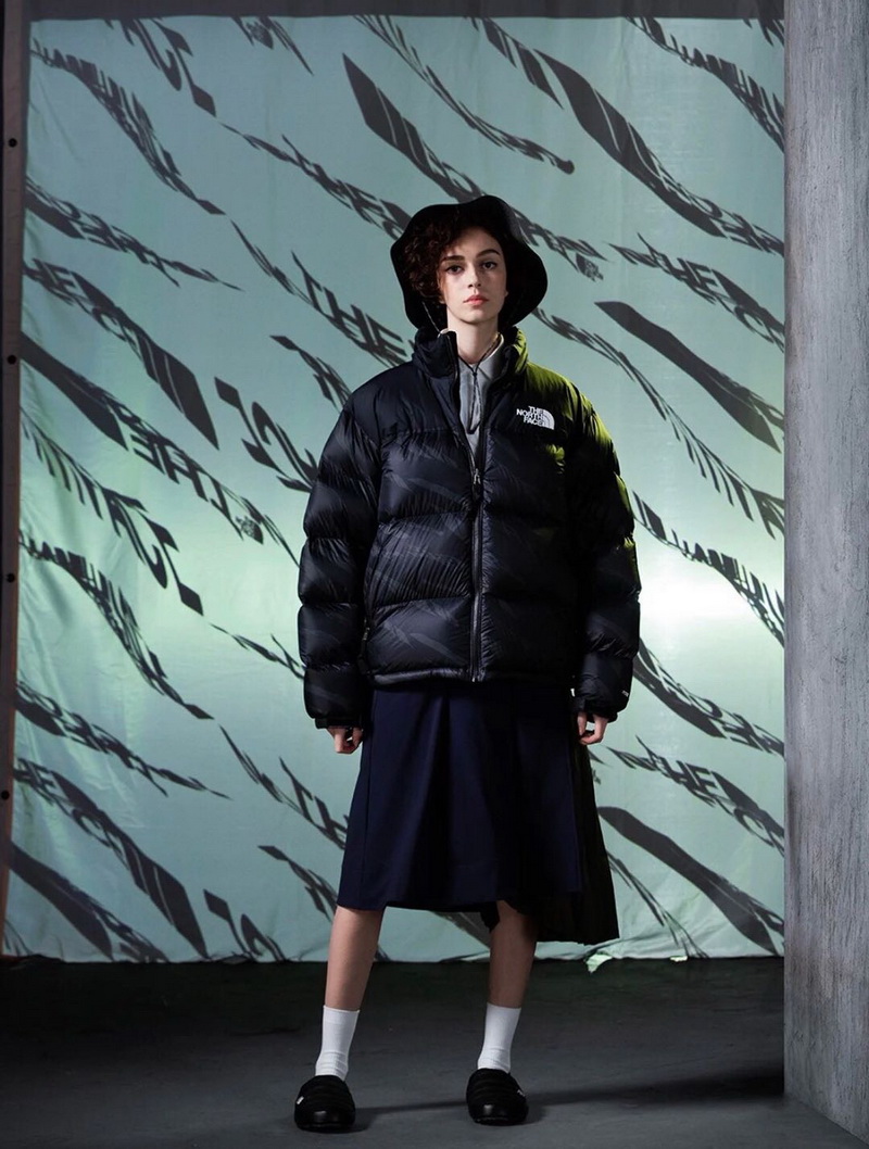 ED5F 斑马 TNF “ZebraLogoPattern”斑马羽绒服 两色 黑色-白色 尺码 S M L XL(图12)